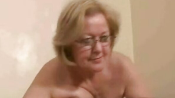 Нь том дик байна авах дотор хөөрхөн өсвөр slut нь бариу бие